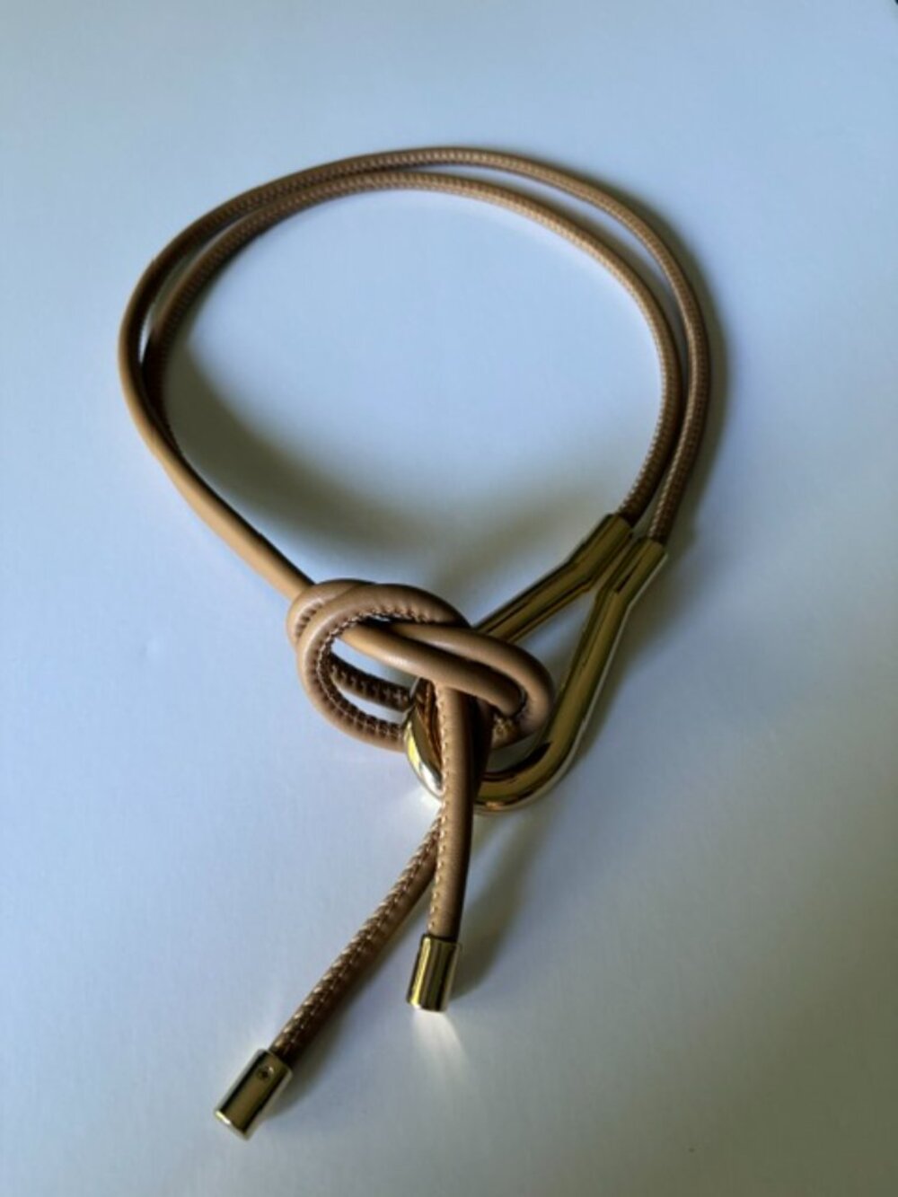 Lariat style belt